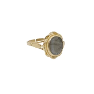 A La – Vintage Gold Oval Ring Labradorite